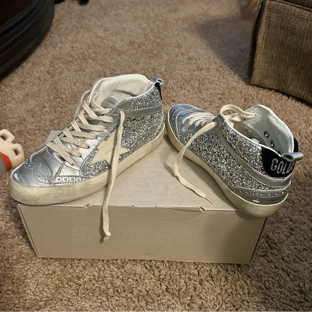 Womens golden goose mid star sneakers